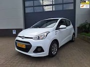 Hyundai i10 - | 1.0i i-Motion Comfort | Airco | Cruise control |