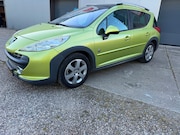 Peugeot 207 - 1.6 VTi XS met airco en panoramadak