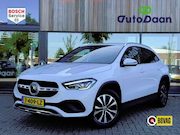 Mercedes-Benz GLA-Klasse - GLA 250 e Luxury Line | Trekhaak | Carplay | ACC