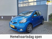 Toyota Aygo - | 1.0-12V Dynamic Blue | Nieuwe koppeling | Airco | Navi | g