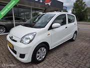 Daihatsu Cuore - 1.0 Clever 5 Deurs Airco Apk keurige auto
