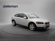 Volvo C30 - 1.8 Sport - Schuif- kanteldak, Cruise, Clima, Trekhaak
