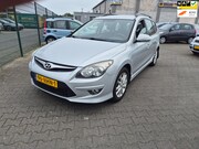 Hyundai i30 - CW 1.6i Active-AUTOMAAT