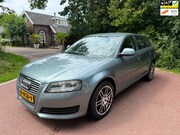 Audi A3 - Sportback 1.6 Attraction Business Edition / Airco / Aux / Ap