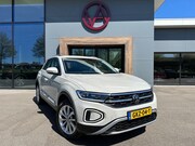 Volkswagen T-Roc - 1.5 TSI 150pk DSG Style Carplay | Trekhaak | Camera | Keyles