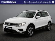 Volkswagen Tiguan - 1.5 TSI ACT Comfortline Business / Pano / Parkeersensoren vo