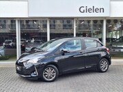 Toyota Yaris - 1.5 Hybrid Design | Navigatie, Cruise control, Lichtmetalen