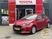 Toyota Yaris - 1.5 Hybrid 115 TREKHAAK ADAPTIEVE CRUISECONTROL PARKEERCAMER