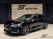 Ford Focus - 2.3 EcoBoost ST-X|Pano|AUT|Trekhaak