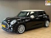MINI Cooper - 5-Deurs 1.5 AUT. NAVIGATIE PDC STOELVERWARMING APPLE CARPLAY
