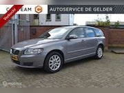Volvo V50 - 2.5 T5 AWD Momentum | Youngtimer | 84000km! | Fami