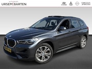 BMW X1 - xDrive25e Executive Pano | Stoelverwarming |