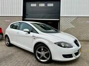 Seat Leon - 1.6 Reference | Airco | PDC |