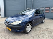 Peugeot 206 - 1.4 Gentry