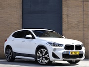 BMW X2 - sDrive20i M Sport X Pano | HUD | 20" M | Trekhaak | NL Auto
