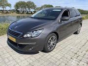 Peugeot 308 - 1.2 PureTech Blue Lease Premium