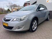 Opel Astra - 1.4 Edition/Cruise-c/Climate-c/Aux/Trekhaak/Goed-onderhouden