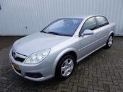 Opel Vectra - 1.8-16V Sedan Cosmo ( APK KEURING BIJ AFLEVERING!