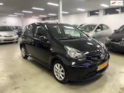Toyota Aygo - 1.0-12V