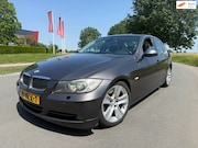 BMW 3-serie - 330i Dynamic Executive CLIMA/NAVI/APK/LEER