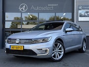 Volkswagen Passat - Variant 1.4 TSI GTE Pano | CarPlay | Trekhaak