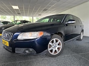 Volvo V70 - 2.4D Limited Edition | Automaat | Trekhaak | Cruise | Navi |