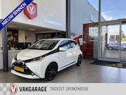 Toyota Aygo - 1.0 VVT-i x-sport, Navigatie, Achteruitrijcamera, Bluetooth,