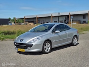 Peugeot 307 - 2.0-16V Cabrio / Automaat / Clima / Leer