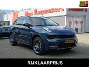 Lynk & Co 01 - 1.5 Trekhaak, Panoramadak, Adaptive cruise control, Hybrid, 