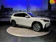 BMW iX1 - EDrive20 67 kWh L *Leder*Camera*Premiumpack*