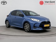Toyota Yaris - 1.5 Hybrid Executive | Navigatie | Dodehoek detectie | Stoel
