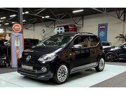 Volkswagen Up! - 1.0 AUT! Vol optie! Pano! Cruise! Clima! Navi