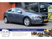 Volvo V40 - T2 120 pk Momentum, Dealer onderhouden, Trekhaak