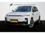 Leapmotor B10 - Design Hybrid EV 18.8 kWh