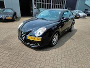 Alfa Romeo MiTo - 1.4 DISTINCTIVE GOED LEZEN