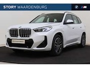BMW X1 - xDrive25e M Sport Automaat / Sportstoelen / Achter