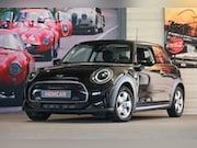 MINI Cooper - 3-Deurs 1.5 Essential Facelift model / Automaat