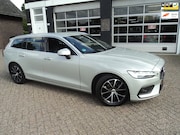 Volvo V60 - 2.0 D4 Momentum Stoelverwarming V+Achter en Stuurverwarming