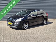 Peugeot 3008 - 1.6 VTi Allure, Panodak, Navigatie, Trekhaak