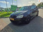 Volkswagen Golf - 1.6 FSI Trendline / GTI look / APK oktober 2027