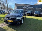 Volkswagen Tiguan - 1.5 TSI ACT Highline Business R * sportief & luxe * SUV * LM