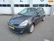 Renault Clio - Estate | Airco | 5drs | 202.000 km | | Zuinig | 2 Sleutels |