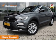 Volkswagen T-Roc - 1.5 TSI Style | Trekhaak | Camera | ACC |
