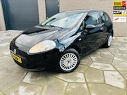 Fiat Punto - Grande 1.2 Active| 3 Drs| Airco| 4 x All-Season | en net ond