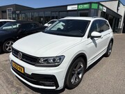 Volkswagen Tiguan - 1.4 TSI R-Line | Trekhaak | 18 inch