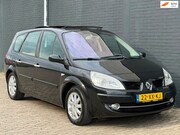 Renault Grand Scénic - 2.0-16V Tech Line 7p. NAVI CRUISE PDC TREKHAAK PANO