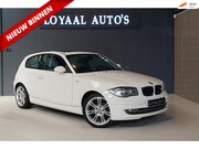 BMW 1-serie - 118i Business Line | AUT | PANODAK | AIRCO | CRUISE | LEDER 