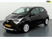Toyota Aygo - 1.0 VVT-i x-play|Camera|Airco|Cruise|Navi
