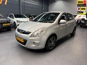 Hyundai i20 - 1.2i i-Motion AIRCO NAP NL AUTO