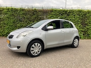 Toyota Yaris - 1.3 VVTi Sol